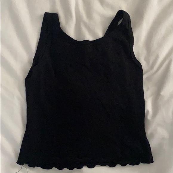 black tank top - Picture 2 of 2